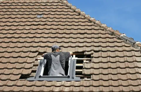 Pose de velux - Saint-Biez-en-Belin